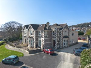 Photo 13- click for photo gallery